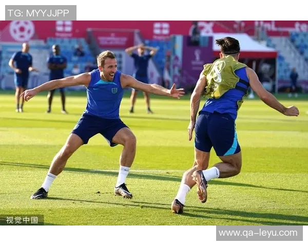 凯恩与宽萨室内训练状态不明出战威尔士前景堪忧