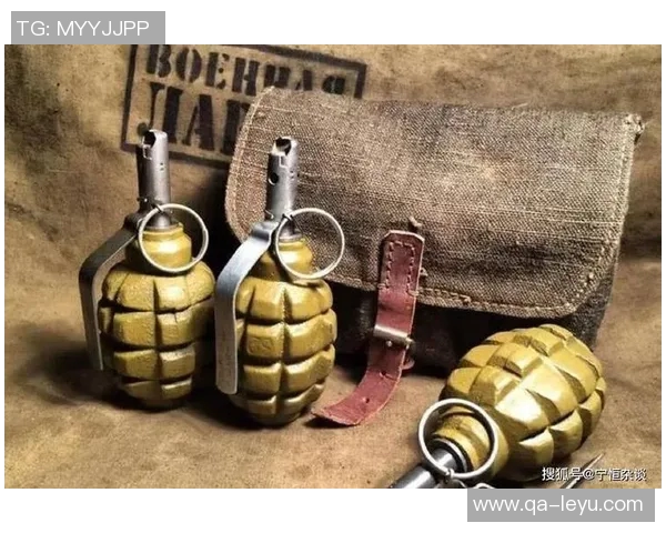 新鹏城手榴弹战术引发混乱三镇防线失误致丢关键进球