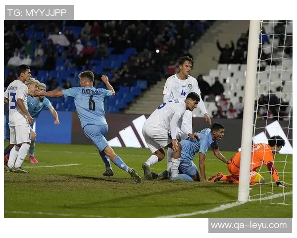 加纳队对阵日本在即参赛名单迟迟未公布引发关注与讨论